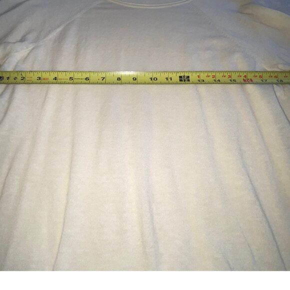 ELLE Long Sleeve Knit Sweater Tunic Top w/ Pretty Pink & Blue Floral Ruffle Hem - Picture 2 of 8